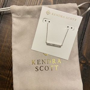 Kendra Scott Addison Pendant